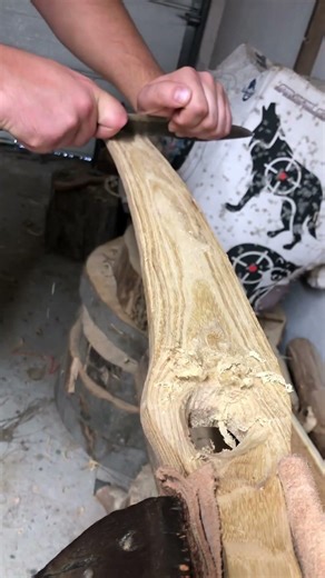 Unreal Bow Made From Wood ✨🏹 #archery #bowyer #craftsman