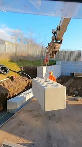 2.2M views · 15K reactions | Just another day in the office 里 #wotblock #concreteblocks #concreteinterlockingblock #retainingwall #walldesign | WotBlock | Facebook