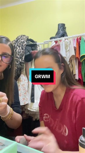 Tutorial de Maquillaje: Foxy Eyes con Amigas