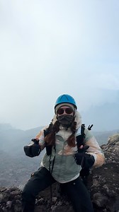 calm before the storm, am i right?! hyuh! hiking mt. etna was likely one of the hardest hikes i’ve ever done. i started at the bottom instead of taking a bus up to 3000m, so that added a nice extra challenge. and a challenge it was. did you know that breathing is hard when you’re climbing a volcano?! who would’ve thunk it! 😆 forgot to mention, that full video is up TODAY AT 12 PST if you want to see your favorite hiker hike a hike she likes! :) hehe thank u for being here