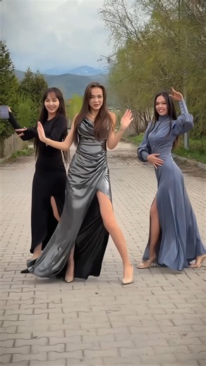 Aruzhan Mambetali🩷😄 Аружан Мамбетали / Аружан Назым / Nazym #aruzhanm #mambetaliaruzhan #dance