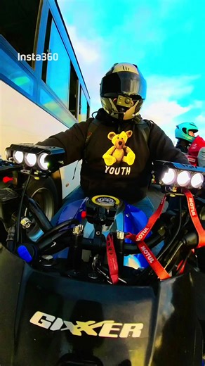 Using Turn Signals While Filtering On a Motorcycle