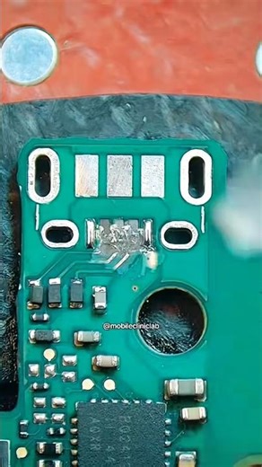 Easy way to fix a broken pad charging connector 💡✅ #ytshorts #technology #repair