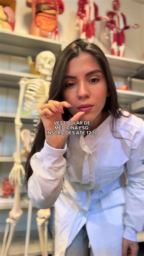 Quem amou esse plot twist? 📱🤣 Inscreva-se no Vestibular de Medicina FSG até 12 de outubro. Prova dia 18 de outubro para ingresso em 2027.1. Link na bio! #FSG #VestibularDeMedicina #MedicinaFSG #VemSerFSG