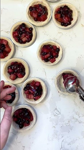How to Make Tiny Pies