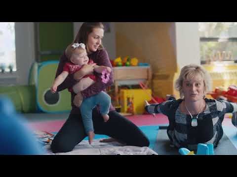Sarah McVie as Val in Workin' Moms