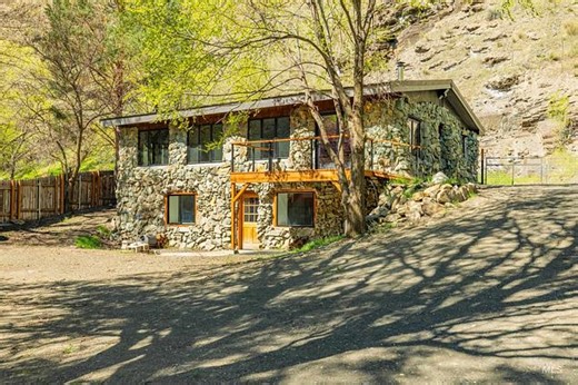 543 N Main, Riggins, ID 83549 | Estately 🧡 | MLS# 98981792