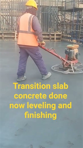 transition top slab concrete done now leveling and finishing #masonry #concreteslab #pouringconcrete