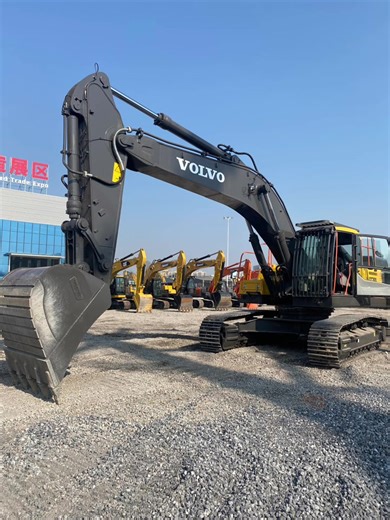 Volvo EC380 excavator for Sale in China good condition and quality guaranteed if you interested in, plz contact me:86 15399931536 #digger #excavator #volvo #cat #sany