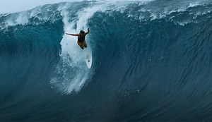 The Teahupo'o Carnage Edit: 4 Minutes of Brutality from a Very Big Swell at the End of the Road