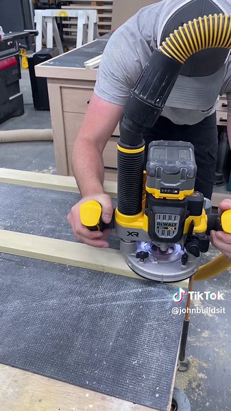 Mastering Rabbets with a DEWALT Plunge Router
