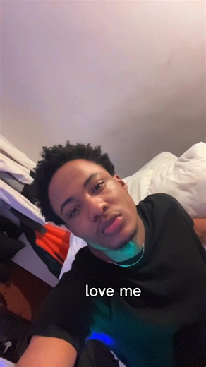 Understanding Commitment Issues in Love Songs