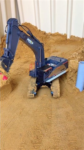 🚧BIG RC EXCAVATOR finished for the day#rcconstruction #xcavator #satisfying #heavyequipment #rctoys