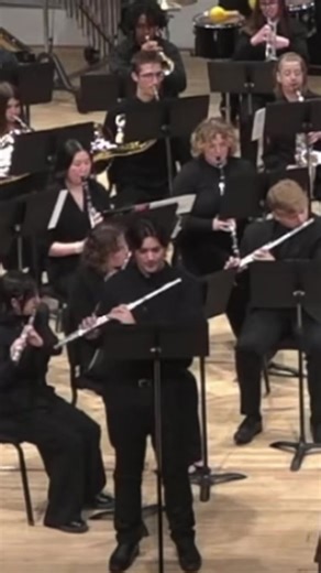 My first college inprov solo!! I wasn’t too happy about me cracking in the middle of it, but overall I had so much fun! #fyp #flute #music #concert #solo