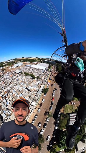 1.3M views · 337 reactions |  Quando o pouso não é bem onde a gente planejava… 廒 O piloto acabou parando numa árvore e eu conto o que rolou nessa história!  Clica aí e bora ver como foi esse “pouso alternativo”! ✈️#paramotor #voar #aventura | Leonardo Cunha Dos Santos | Facebook