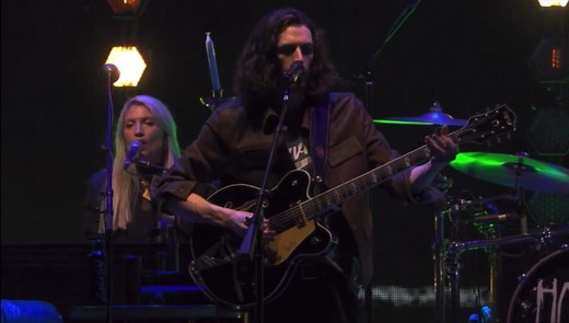 Hozier Live Performance of 'Talk' in Dublin | December 2019