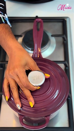 Here’s the truth: Using low heat is the number one way to preserve your cast iron pots for a long time. 💪 That means a small burner and low flame are all you need for even, gentle cooking. 🍛 Click the link in bio for our website or contact us on Calls/WhatsApp 0591739464 MARIE POTS AND PANS ☘️ Premium. Non-toxic. Lifetime Value. ☘️ #viral #trend #post #viralreel #food