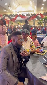 Jos was fun !! Live at the plateau man of the year award.. Performance clips coming soon It was fun hanging with industry pillars @igodye_ @charlesinojie @chineduikedieze @Ghanamustgo | Osarenkhoe Lawrence