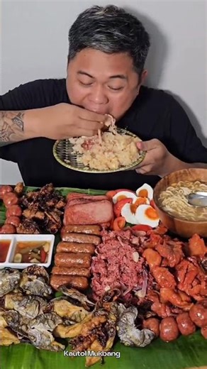 How to Break Fast✋😐🤚 #food #foodie #mukbang