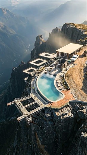 Watch Engineers Build an Infinity Pool on a Cliff 😳🌄