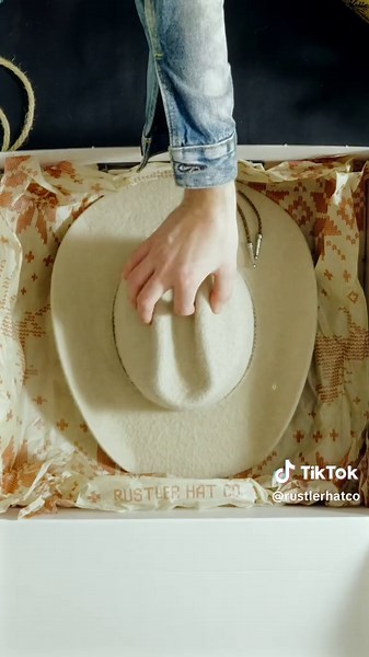 Give the gift of Rustler this holiday season! 🎄💌