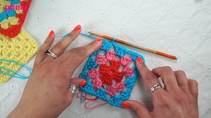 Learn how to crochet a granny square with our video tutorial