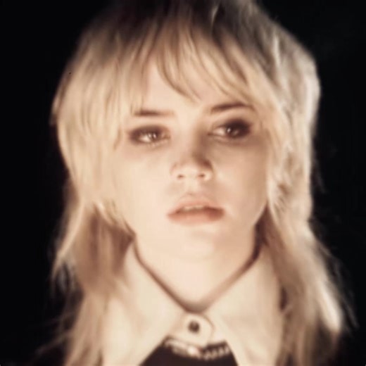 i love Nat ;( panning and presets on my boosty. link in bio [cc: drkho1d; scp: @bell] #nataliescatorccio #yellowjackets #nataliescatorccioedit #sophiethatcher #jackietaylor sophie thatcher as natalie scatorrcio in yellowjackets season 1 edit HIGH QUALITY pumped up kicks edit audio