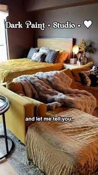 Dark paint in a studio apartment? Absolutely. 🖤