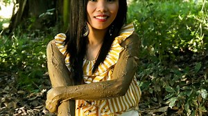 Michelle Sexy Mud Glamour: Pretty lady. Wearing Pretty Clothes. Into the mud she goes! - UMD