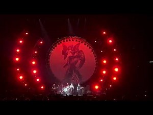 Garbage, "The World Is Not Enough," Live at the Forum in Los Angeles