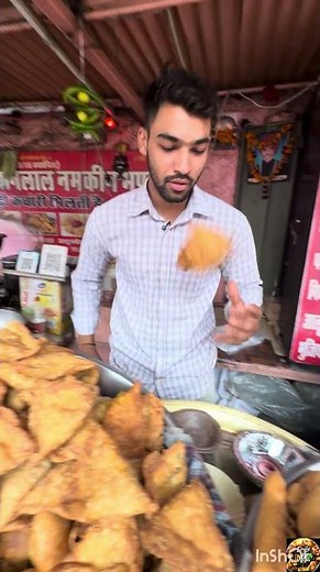 👉 “Jaipur Street Samosa 😱 15₹ me itna tasty samosa | Daily Vlog India RR”