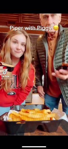 Piper Rockelle Pays Tribute to Piggy in Heartbreaking Video