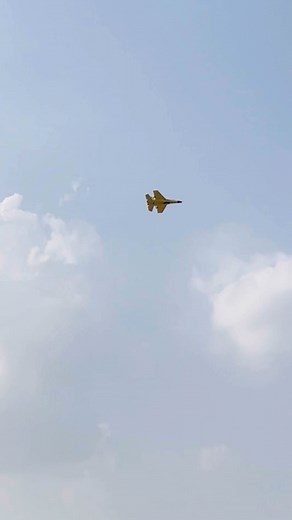 20K views · 1.4K reactions | 헣헿헲헺헶혂헺 헥헲헺헼혁헲 헖헼헻혁헿헼헹 헙헼헮헺 헔헶헿헽헹헮헻헲 Lightweight, durable, and built for epic flights — it’s the perfect pick for young aviators and thrill-seekers! ✨ 헦헵헼헽 헡헼현: https://www.toycompany.pk/premium-remote-control-foam-airplane . . . . #FoamAirplane #RemoteControlFun #FlyingToys #OutdoorPlay #GiftForKids | Toy Company | Facebook