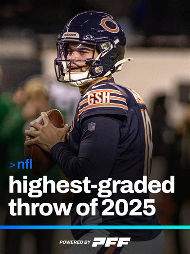 Caleb Williams' Incredible Throw to DJ Moore