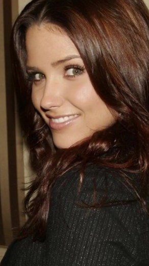 Sophia Bush: A Look Back at the 2000s