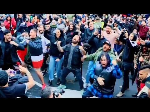 Protesters perform the haka outside the US consulate in NZ | George Floyd Protests