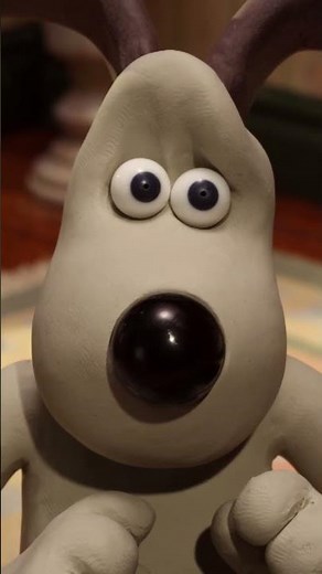 Piella's Half-baked Plot Against Gromit! 🥖🐶🚨 | Shaun the Sheep & Friends #shorts