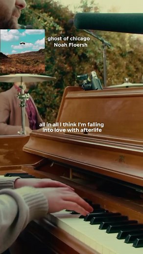 Noah Floersch - Ghost of Chicago | Lyrics Video