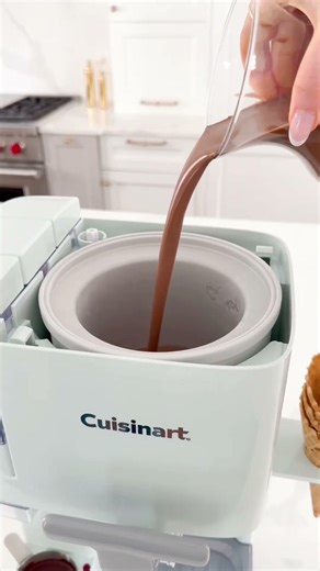 Soft serve machine at home🤍🍦 #softserve #amazonhome #amazonfinds #icecream #homemadeicecream