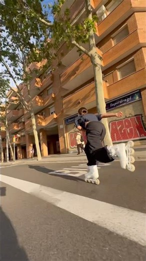 Nothing’s gonna Stop us now! #patins #patinadora #roller