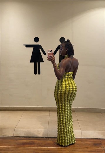 Stunning Backless Dresses to Elevate Your Style