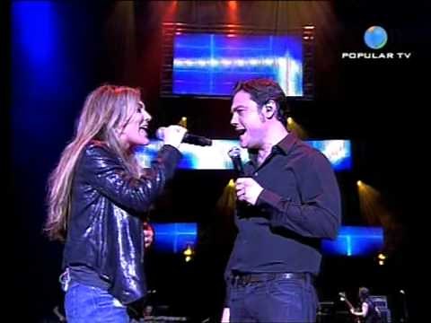Tiziano Ferro y Amaia Montero - El regalo más grande (Live - directo) HQ