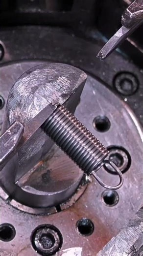 Advanced Machine: A Satisfying Spring Manufacturing Process