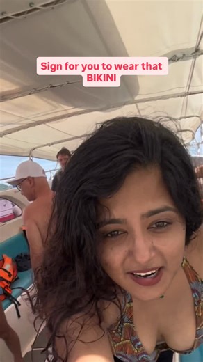 Arpita Sahu | Travel • Fitness • Real Talk on Instagram: "Share this with your girl gang- this is your reminder for the next beach trip I’ve said this before and I’ll say it again- wear the bikini. Stop overthinking how your body looks, who’s watching, or what anyone might say. Because once you’re in the water, none of that matters. What matters is how free you feel -floating, laughing, sun hitting your face, and realizing you almost didn’t do this... because of what? You don’t owe anyone a “per