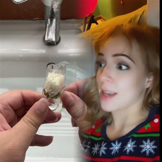 the correct answer is three year anniversary. #fyp#funny #comedy #china #asia