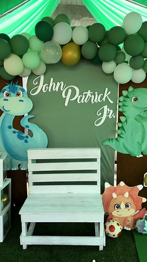 Dino Themed Birthday Party Ideas for Boys | Cute Backdrop Inspiration