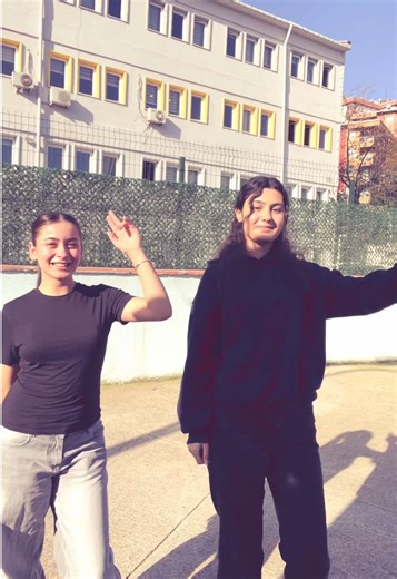 Cannibal dance #olddances #2020 #2020tiktok #covid #bestfriend