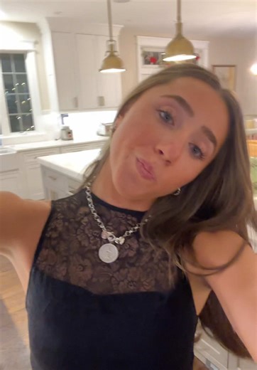 Liv (@livschlin)’s videos with love galore demo - keon robert