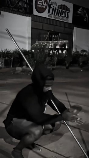 Pandi Marimuthu Pandiyan on Instagram: "Back to the Stick >> Silambam Mode on💥⚡️ . . #pandisakthi #teamwolf #wolffamily #wolffitness #martialarts #silambam #60dayschallenge"