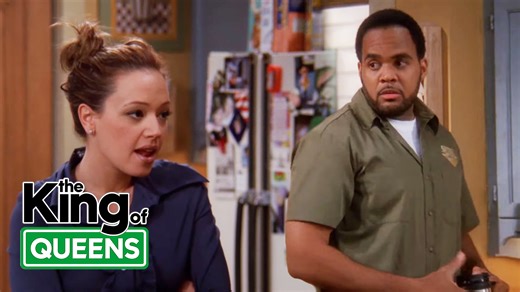 Carrie asks for Deacon's advice on her new hairstyle. The King of Queens Season 4 Episode 22 'Bun Dummy'. Doug and Spence have a high school reunion where the former is looking forward to it until Carrie starts sporting a new hairstyle, which is a tight bun that he thinks looks like a librarian's hair. | The King of Queens